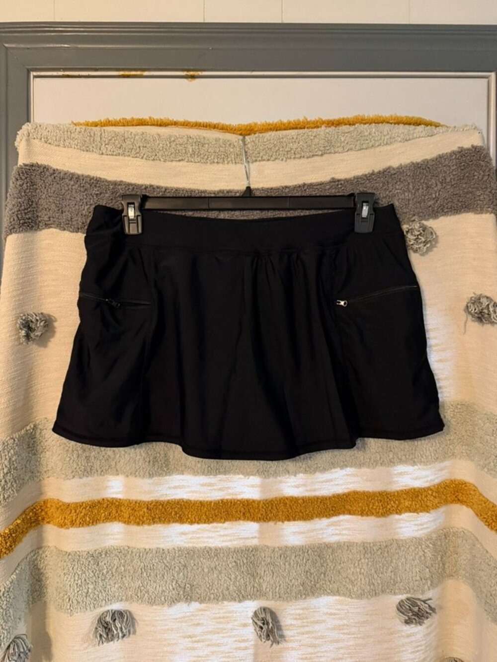 MeetCurve Black Solid High Waisted Swim Skirt Pockets Built In Shorts Plus 2X